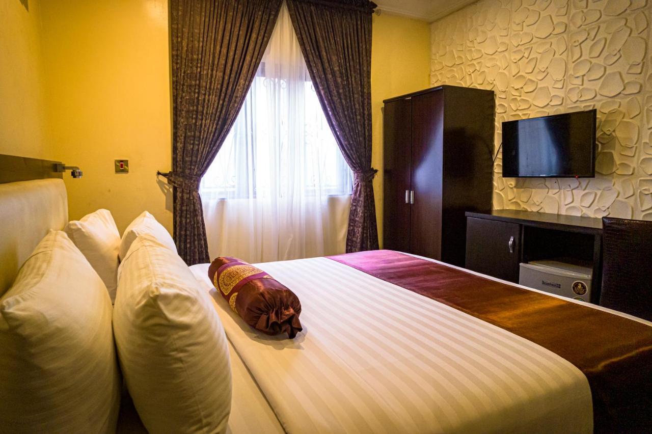 Ibd International Hotels Abeokuta Ngoại thất bức ảnh